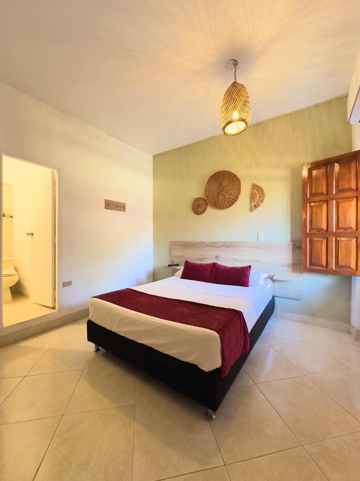 Curazao Hotel -Centro Historico- Santa Fe de Antioquia Eksteriør billede